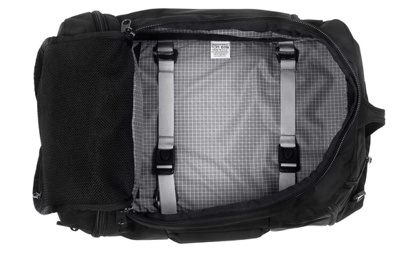 An open Techonaut 45 with a Black exterior and a Northwest Sky (grey) interior.